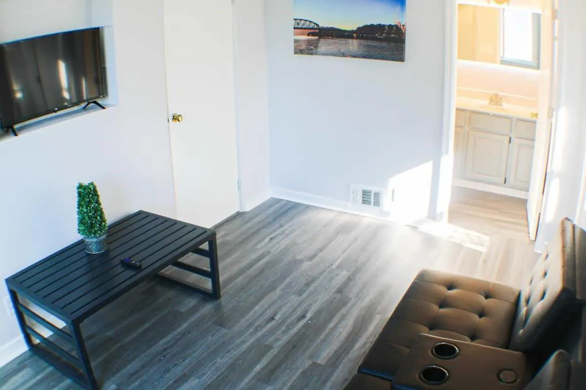 Newly Renovated 2-Bed Near Downtown-North Shore Pittsburgh United States